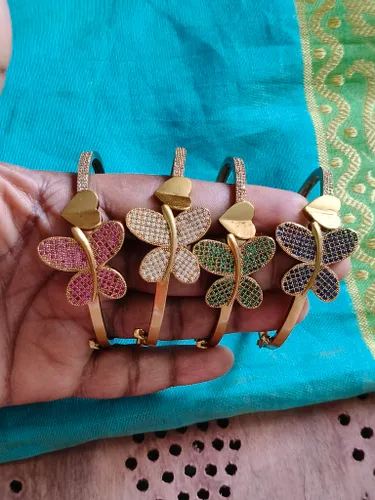  Butterfly Kadaa Bracelet-Lock type